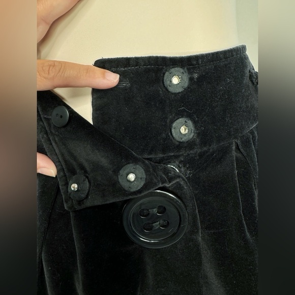 Anthropologie Elevenses Skirt Size 0
Women’s Fairy Story Black Velvet - Picture 5 of 11